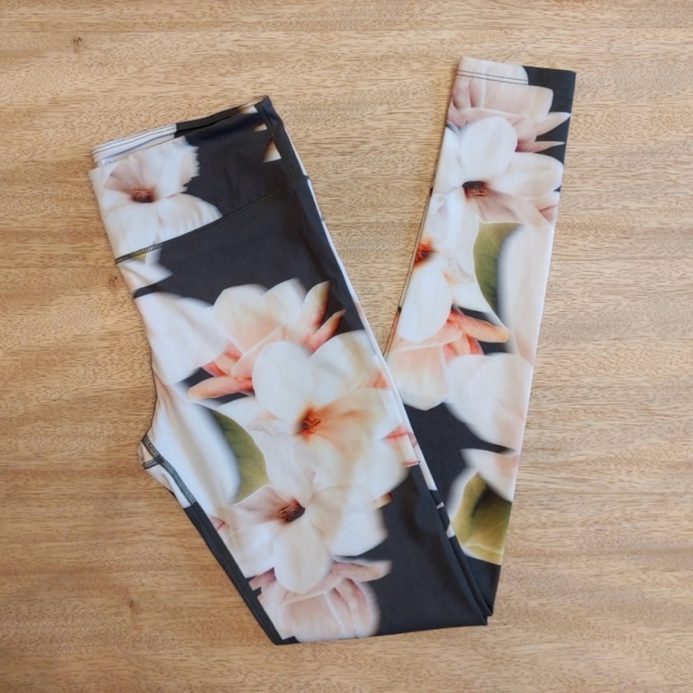 Carbon38 Zoom Legging Calyx Print